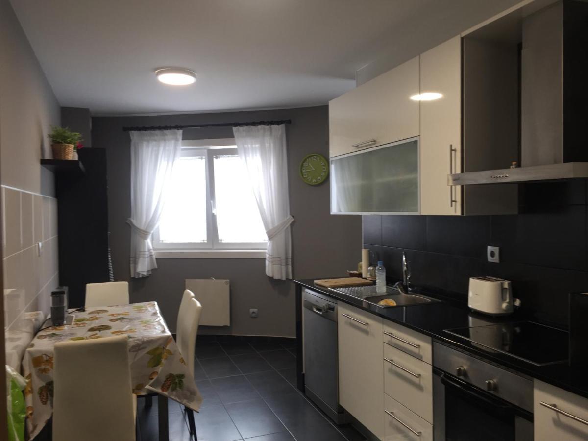 Apartamento La Barrosa Sada Eksteriør billede