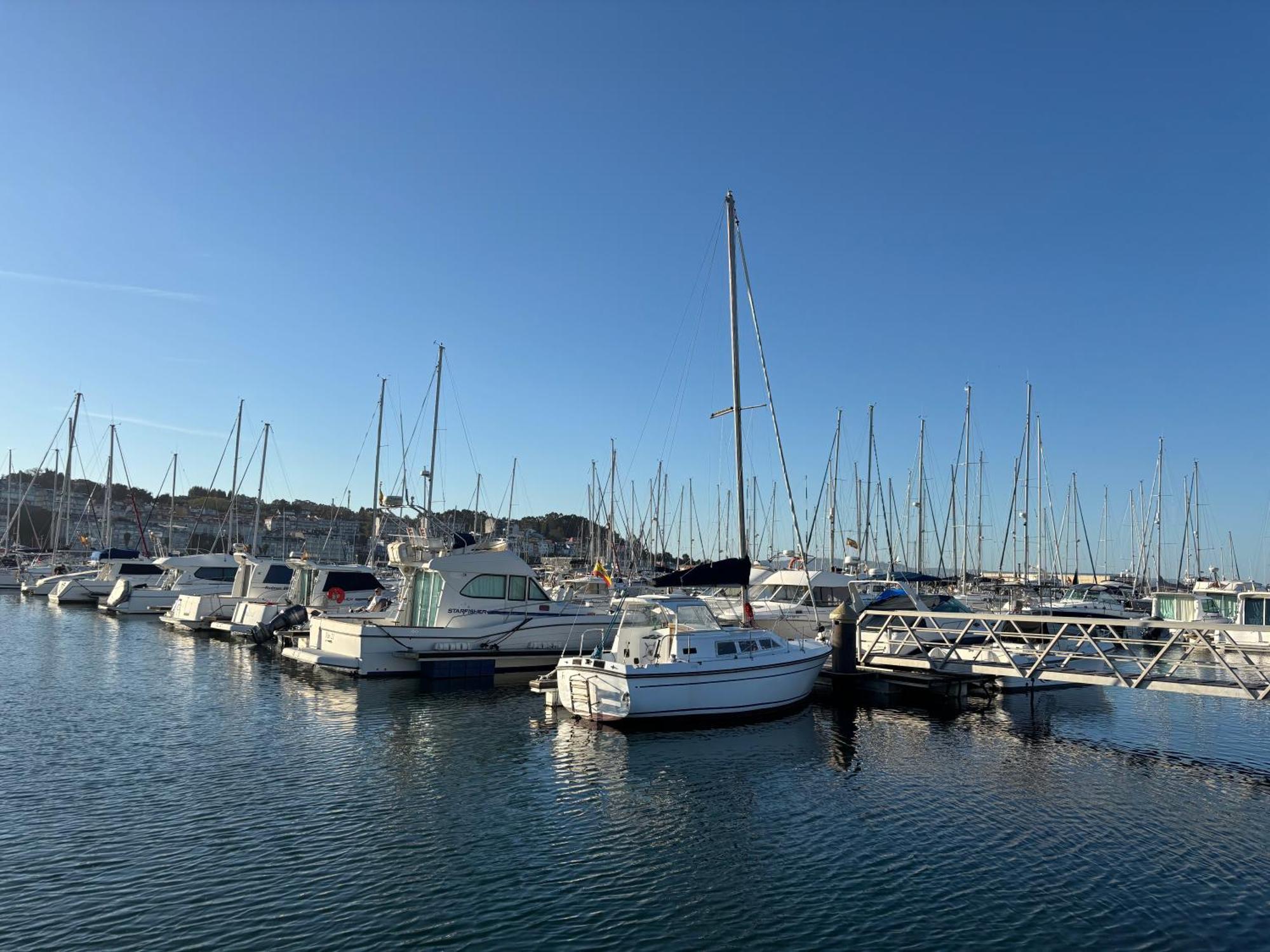 Apartamento La Barrosa Sada Eksteriør billede